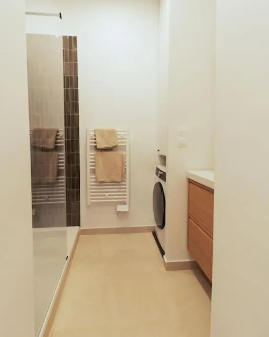 Longchamp - 2 Chambres Avec Terrasse - Wifi - Clim Marseille Lägenhet